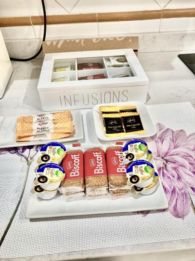 Apartamentos Nuria 19 그라나다 외부 사진